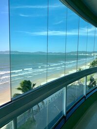 Apartamento para alugar em Itapema - Meia Praia
