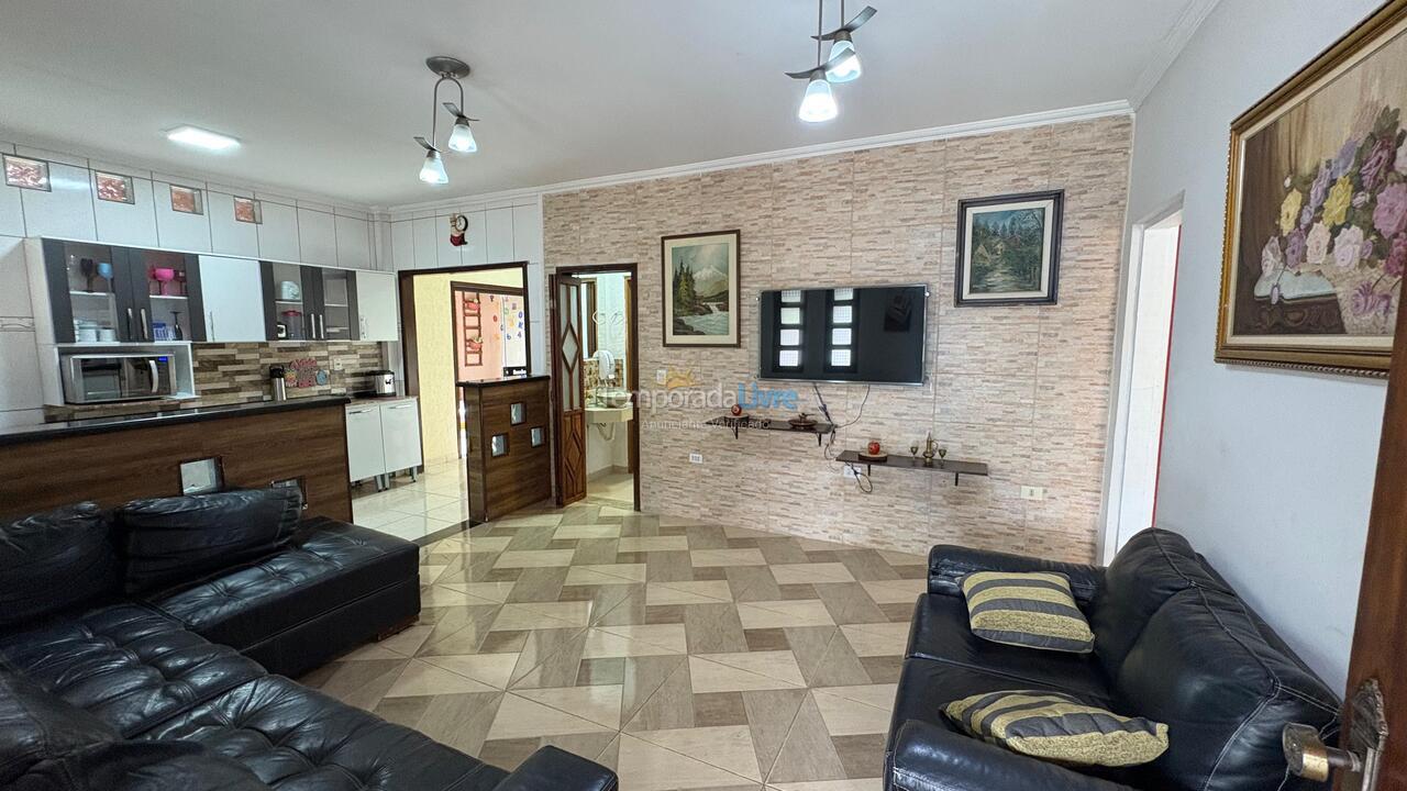 Granja para alquiler de vacaciones em Araçariguama (Aparecidinha)