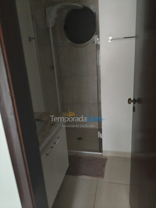 Apartamento para aluguel de temporada em Guarujá (Enseada)