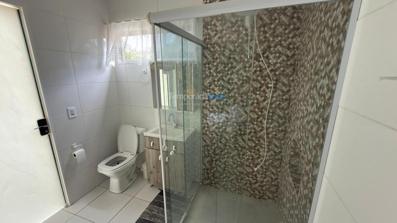 Casa para aluguel de temporada em São Francisco do Sul (Enseada)