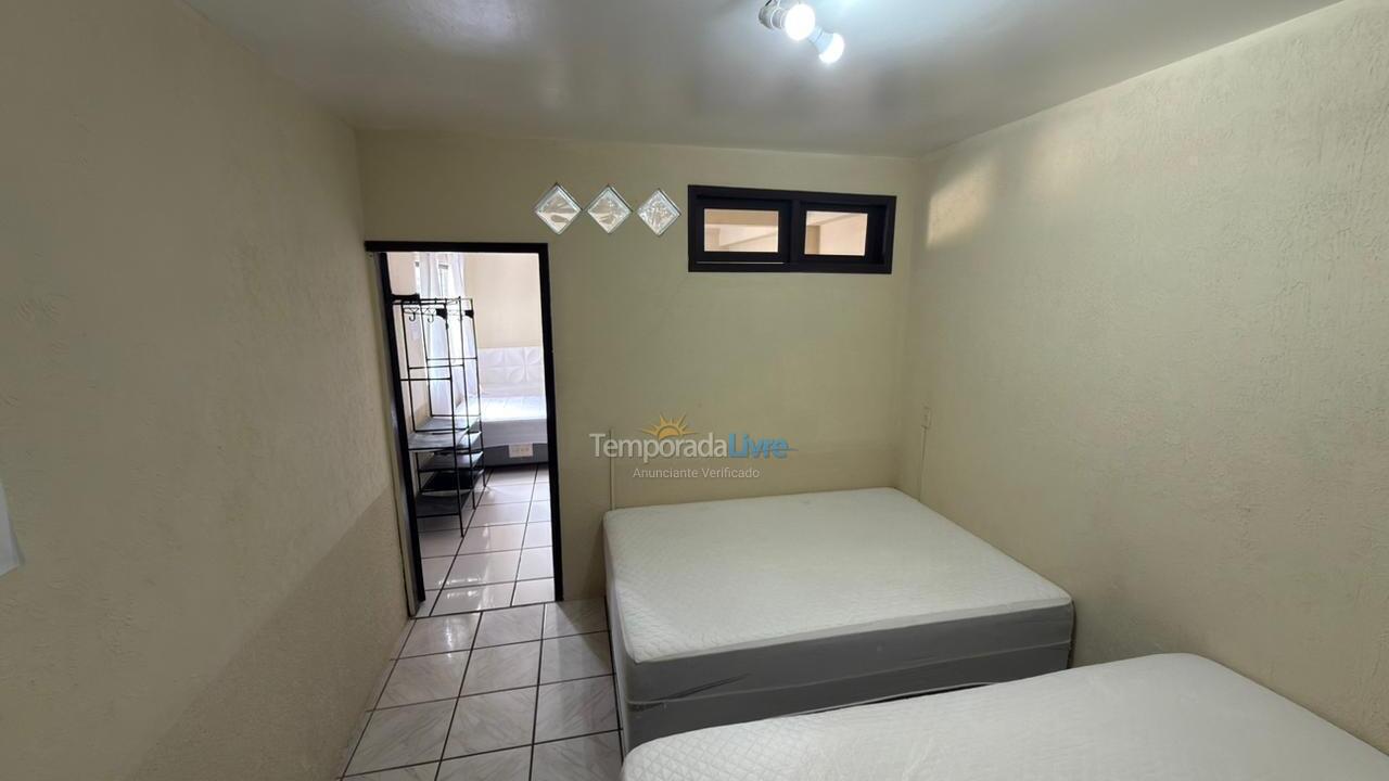 Casa para aluguel de temporada em São Francisco do Sul (Enseada)