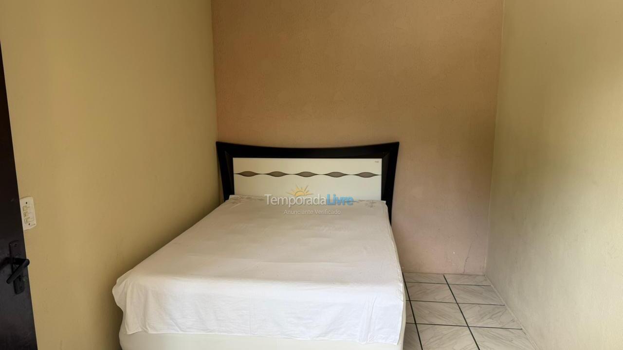 Casa para aluguel de temporada em São Francisco do Sul (Enseada)