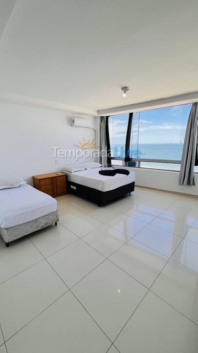 Apartamento para aluguel de temporada em Balneário Camboriú (Praia Central)