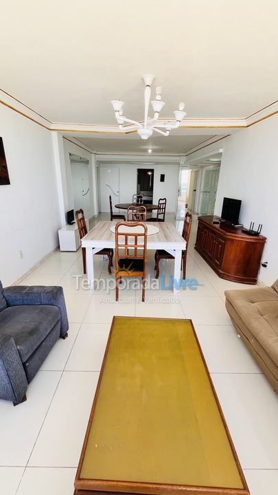 Apartamento para aluguel de temporada em Balneário Camboriú (Praia Central)