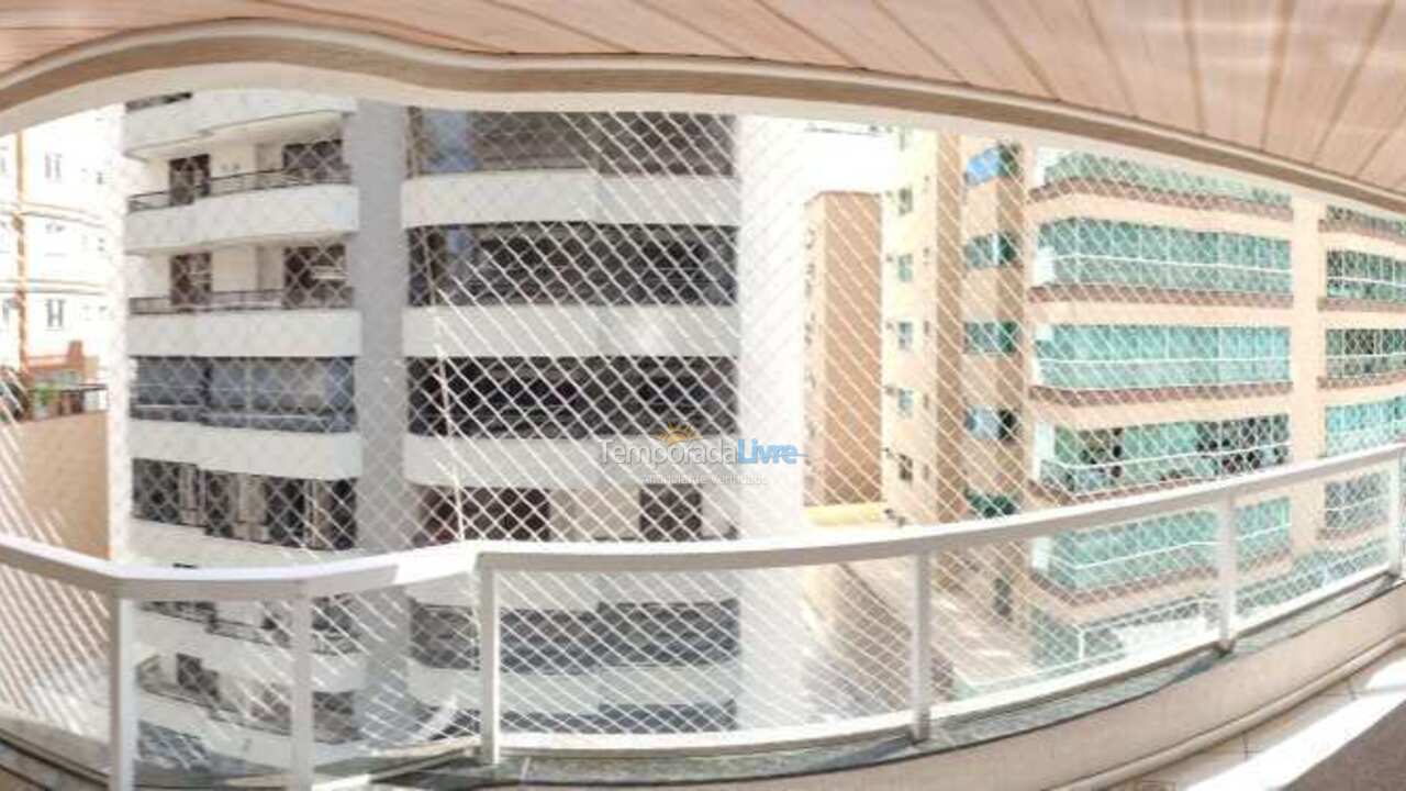 Apartamento para aluguel de temporada em Itapema (Meia Praia)