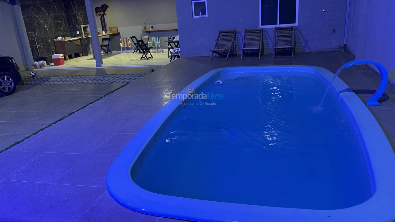 Casa para aluguel de temporada em Matinhos (Balneário Guacyara Costa Azul)