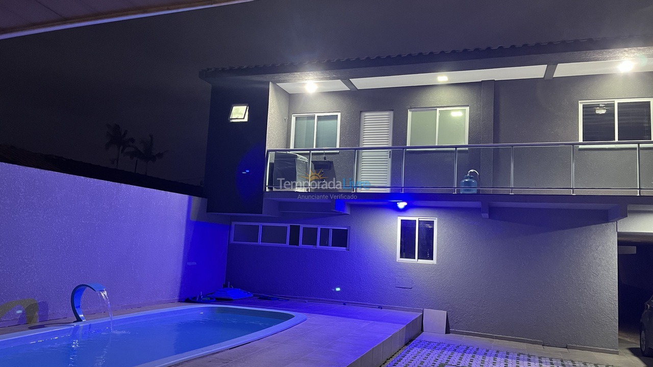 Casa para aluguel de temporada em Matinhos (Balneário Guacyara Costa Azul)