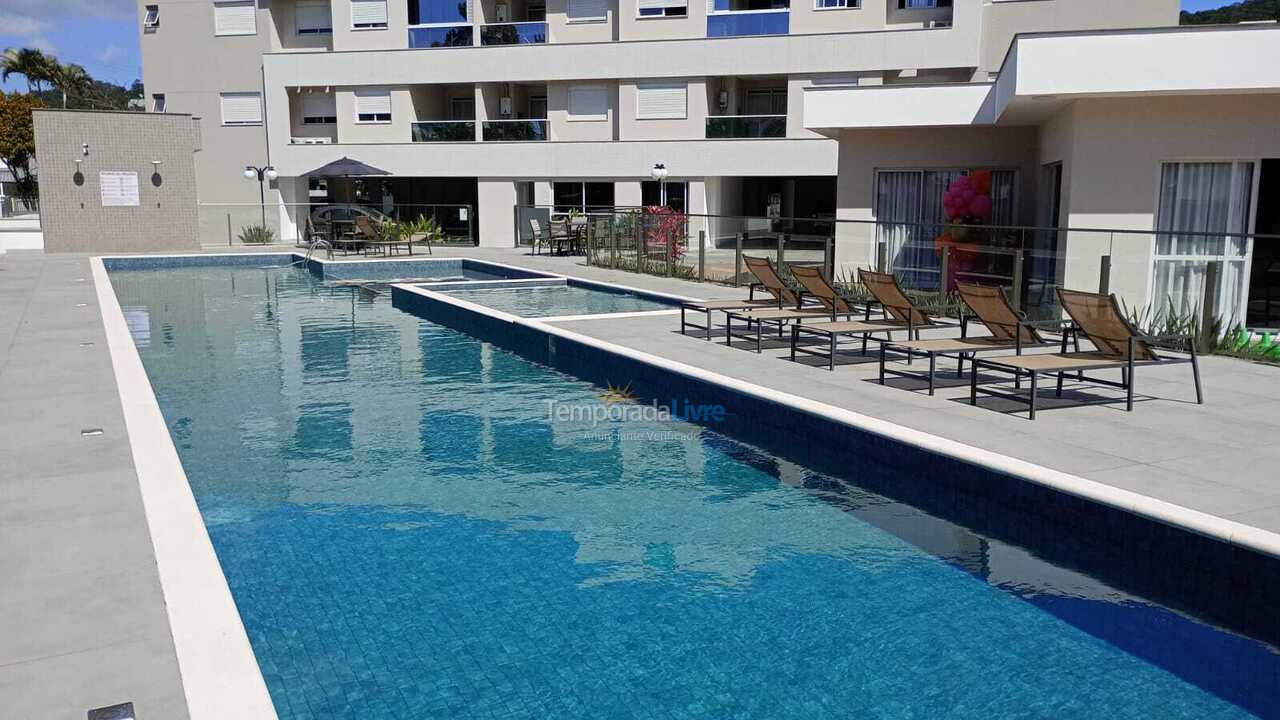 Apartamento para aluguel de temporada em Florianopolis (Praia dos Ingleses)
