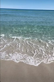 Apartment near the sea (Pitangueiras Beach)