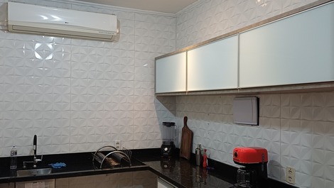 Very cozy house, come and enjoy Florianópolis with the family