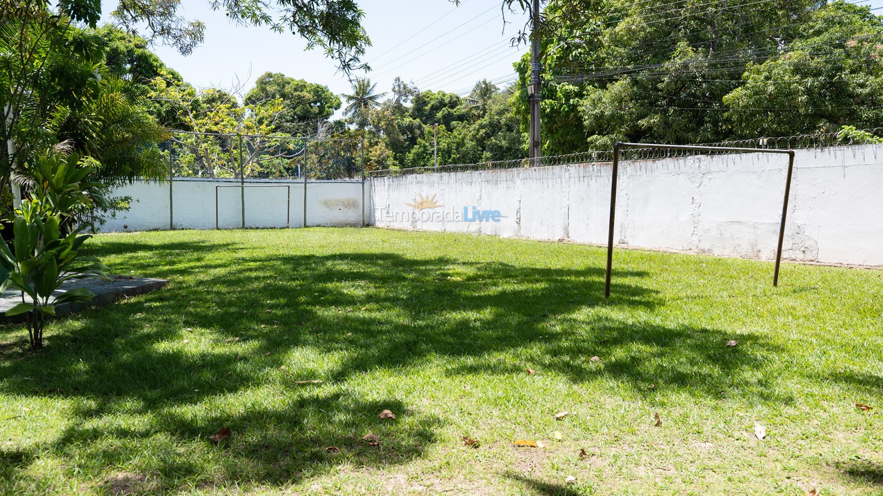 Chácara / sítio para aluguel de temporada em Camaçari (Praia de Guarajuba)