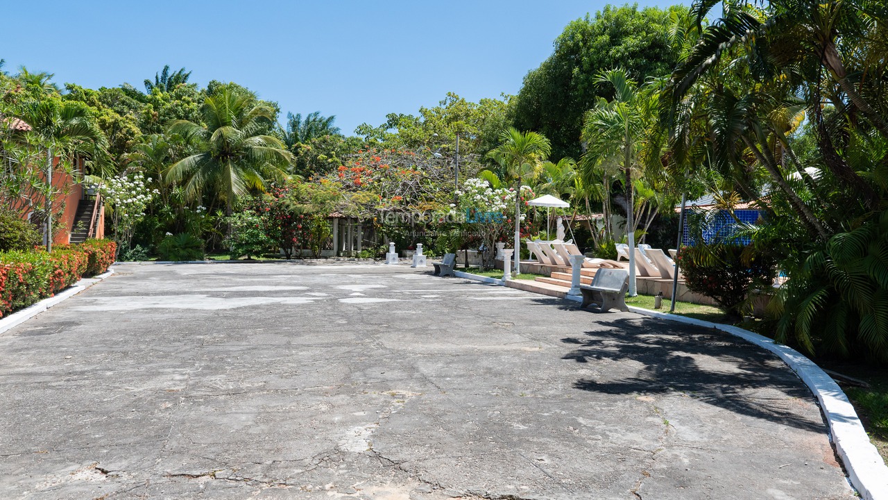 Chácara / sítio para aluguel de temporada em Camaçari (Praia de Guarajuba)