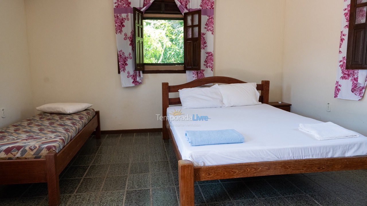 Chácara / sítio para aluguel de temporada em Camaçari (Praia de Guarajuba)