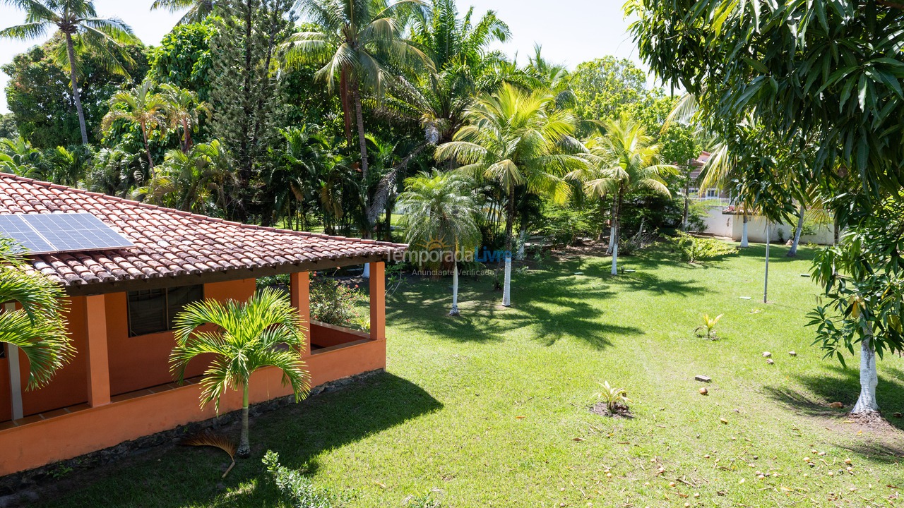 Chácara / sítio para aluguel de temporada em Camaçari (Praia de Guarajuba)