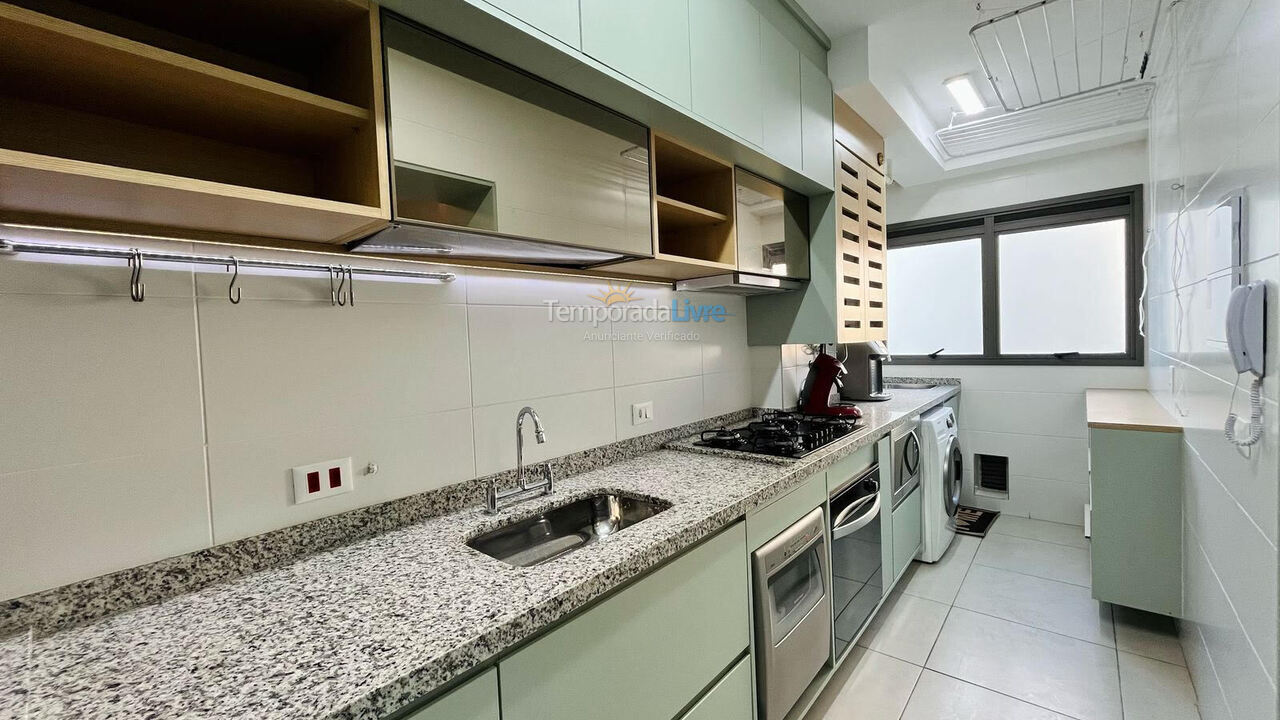 Apartment for vacation rental in Bertioga (Centro)