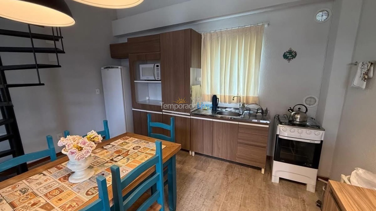 Apartment for vacation rental in Bombinhas (Praia de Bombas)