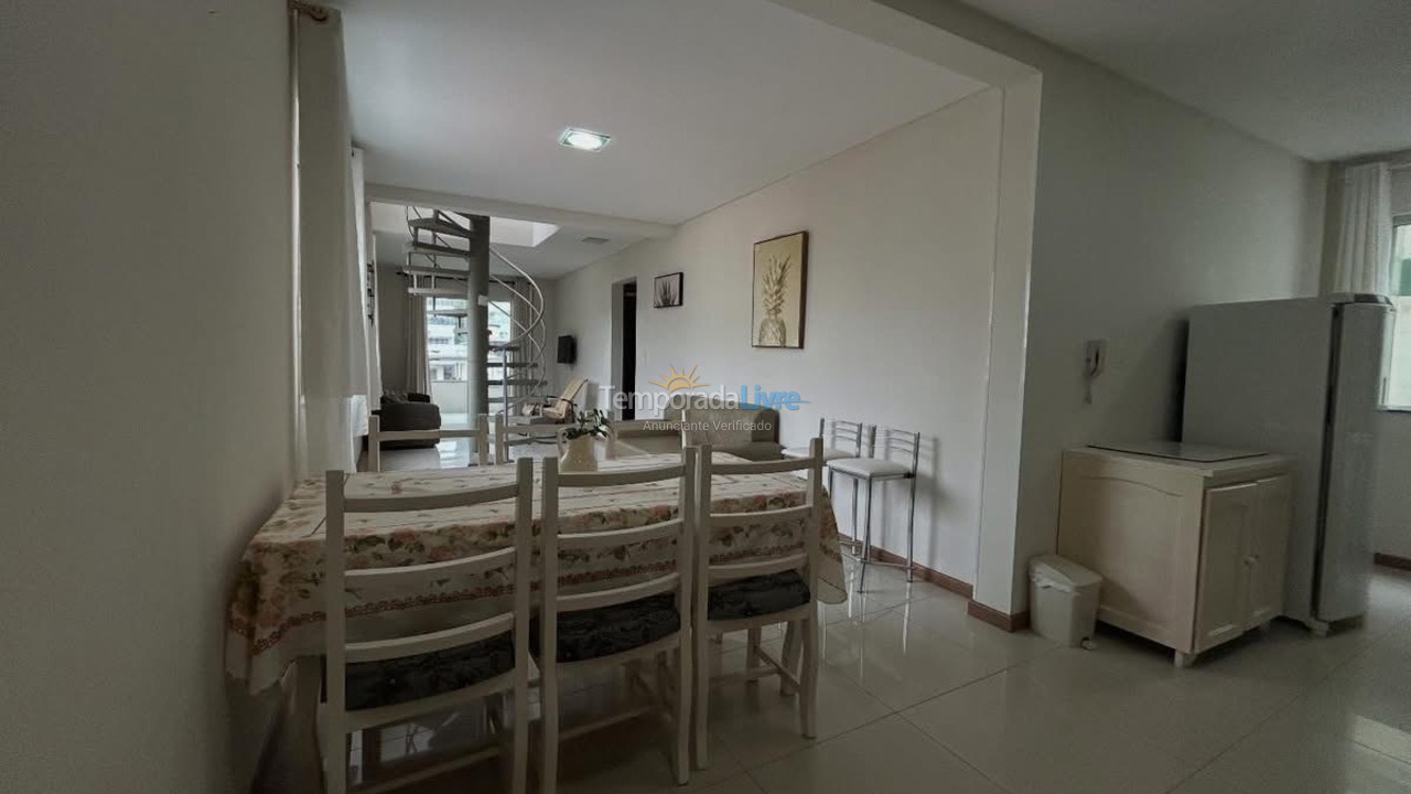 Apartment for vacation rental in Bombinhas (Praia de Bombas)