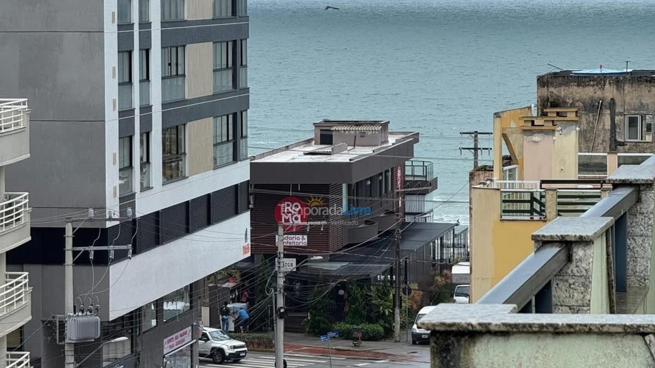 Apartment for vacation rental in Bombinhas (Praia de Bombas)