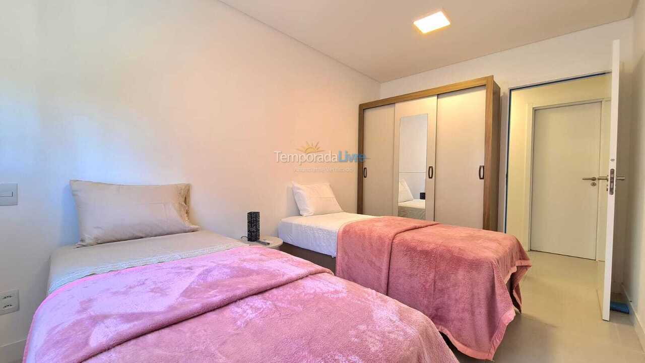 Apartamento para aluguel de temporada em Florianopolis (Praia dos Ingleses)