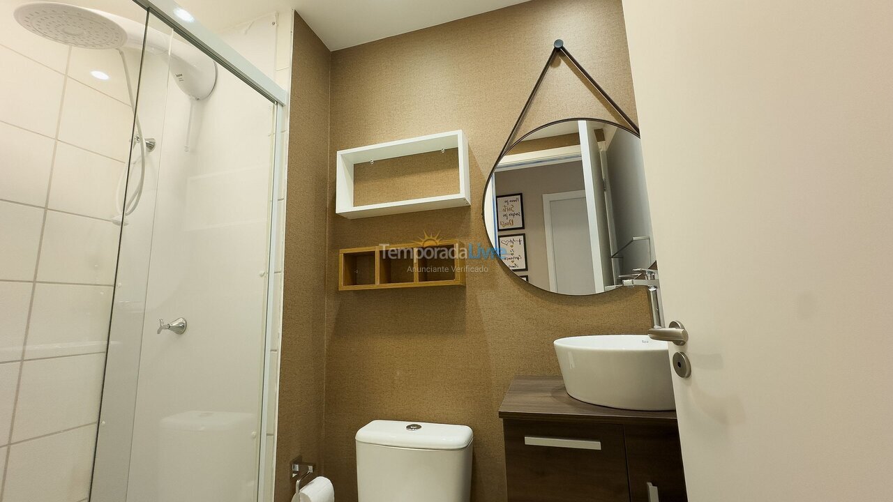 Apartamento para aluguel de temporada em Fortaleza (Praia do Futuro Ii)