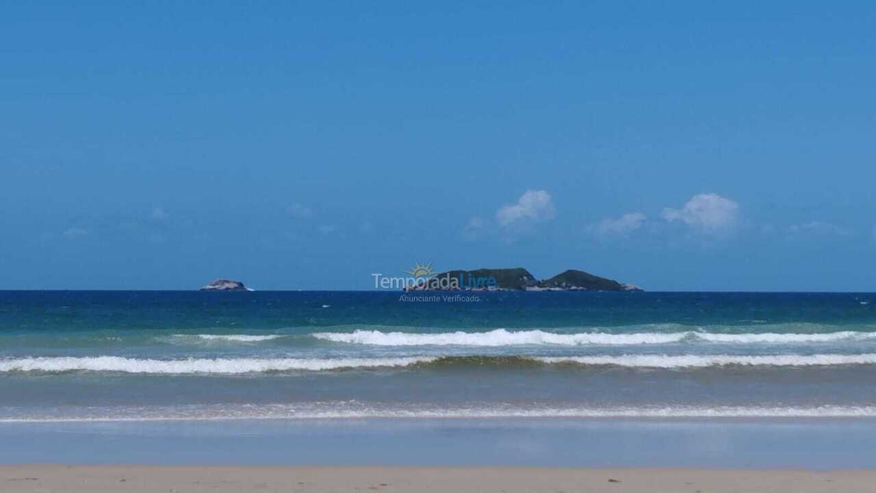 Apartamento para aluguel de temporada em Florianopolis (Praia dos Ingleses)