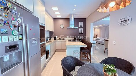 CASA COM PISCINA LOCAÇÃO TEMPORADA EM BALNEARIO CAMBORIU