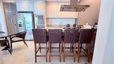 CASA COM PISCINA LOCAÇÃO TEMPORADA EM BALNEARIO CAMBORIU