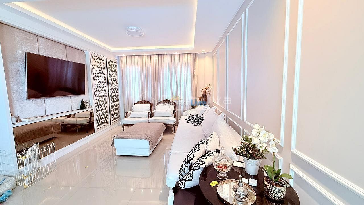 Casa para aluguel de temporada em Balneário Camboriú (Centro)