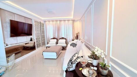 CASA COM PISCINA LOCAÇÃO TEMPORADA EM BALNEARIO CAMBORIU