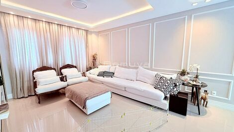 CASA COM PISCINA LOCAÇÃO TEMPORADA EM BALNEARIO CAMBORIU