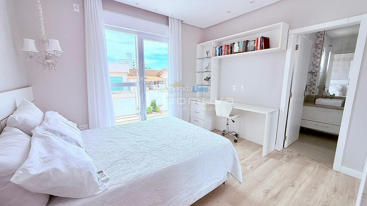 Casa para aluguel de temporada em Balneário Camboriú (Centro)