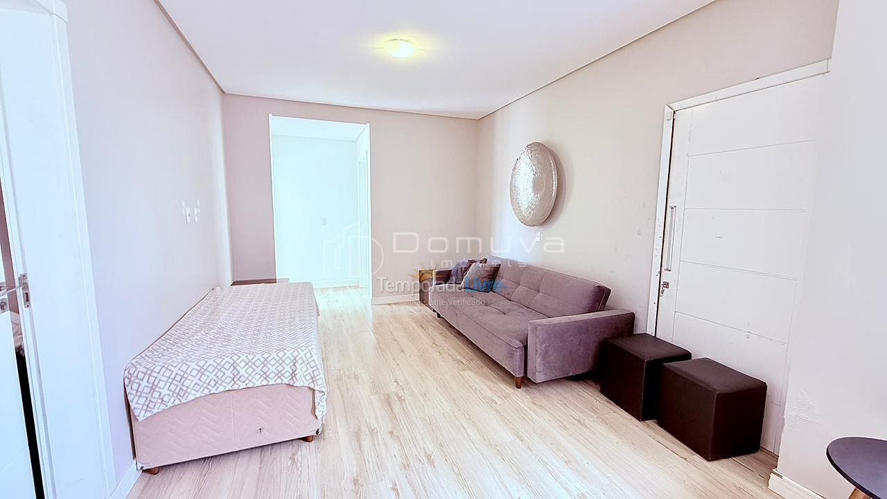 Casa para aluguel de temporada em Balneário Camboriú (Centro)