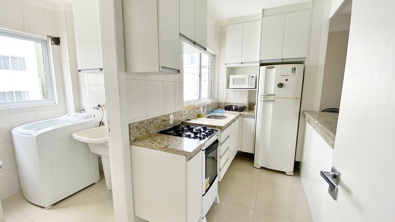 Apartamento para aluguel de temporada em Balneário Camboriú (Centro)