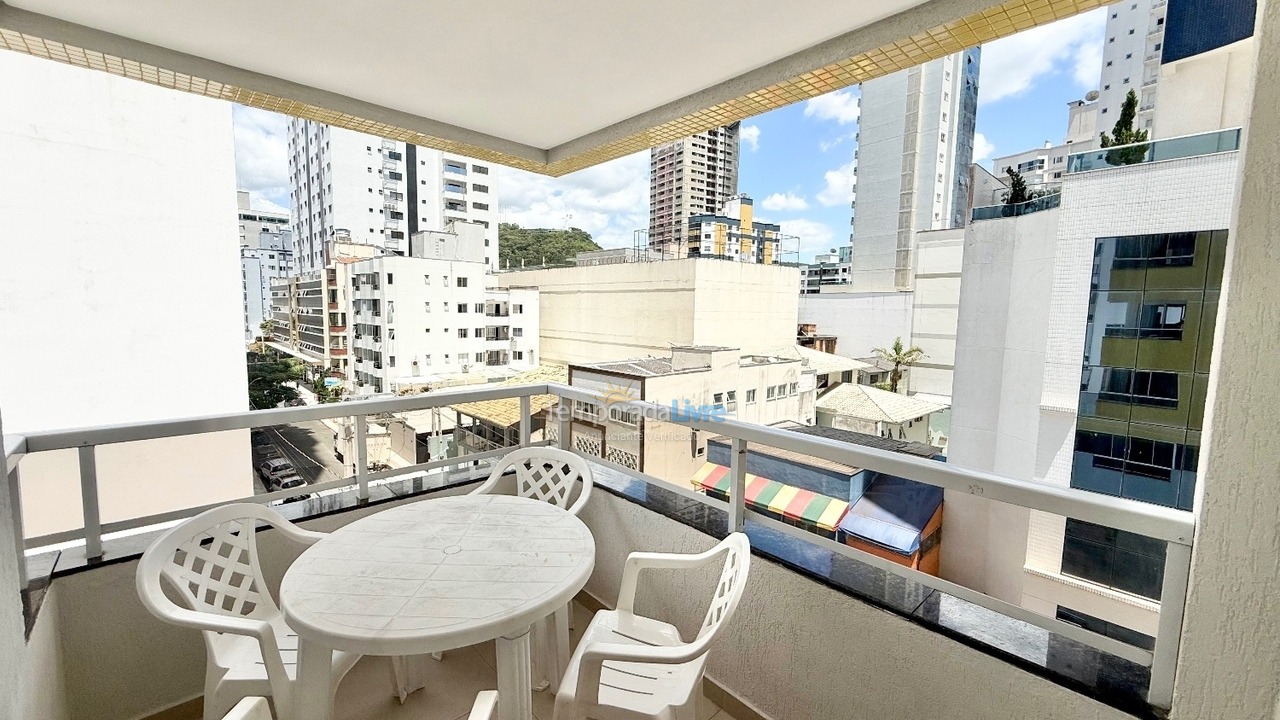 Apartamento para aluguel de temporada em Balneário Camboriú (Centro)