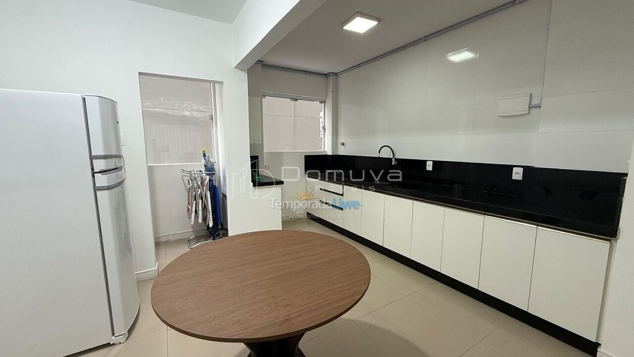 Apartamento para aluguel de temporada em Balneário Camboriú (Praia Central)