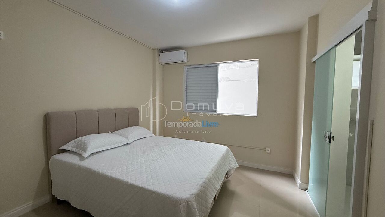 Apartamento para aluguel de temporada em Balneário Camboriú (Praia Central)