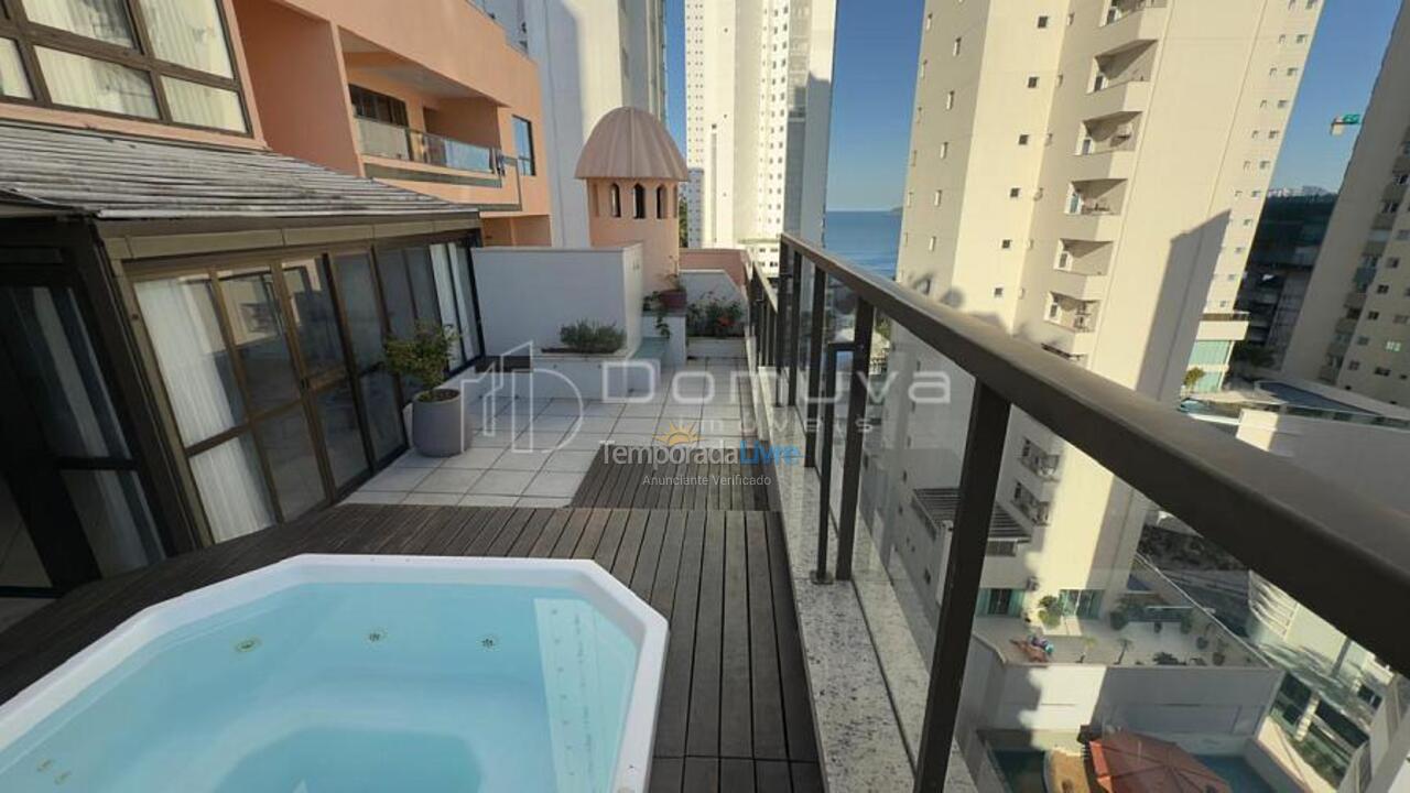 Apartamento para aluguel de temporada em Balneário Camboriú (Centro)