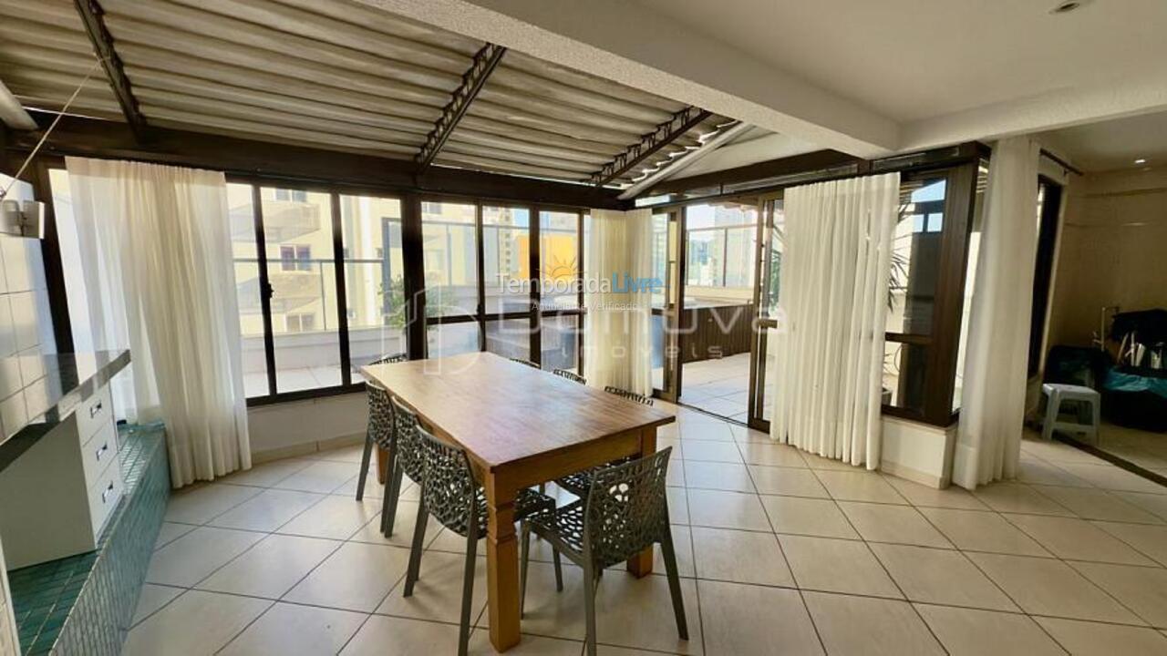 Apartamento para aluguel de temporada em Balneário Camboriú (Centro)