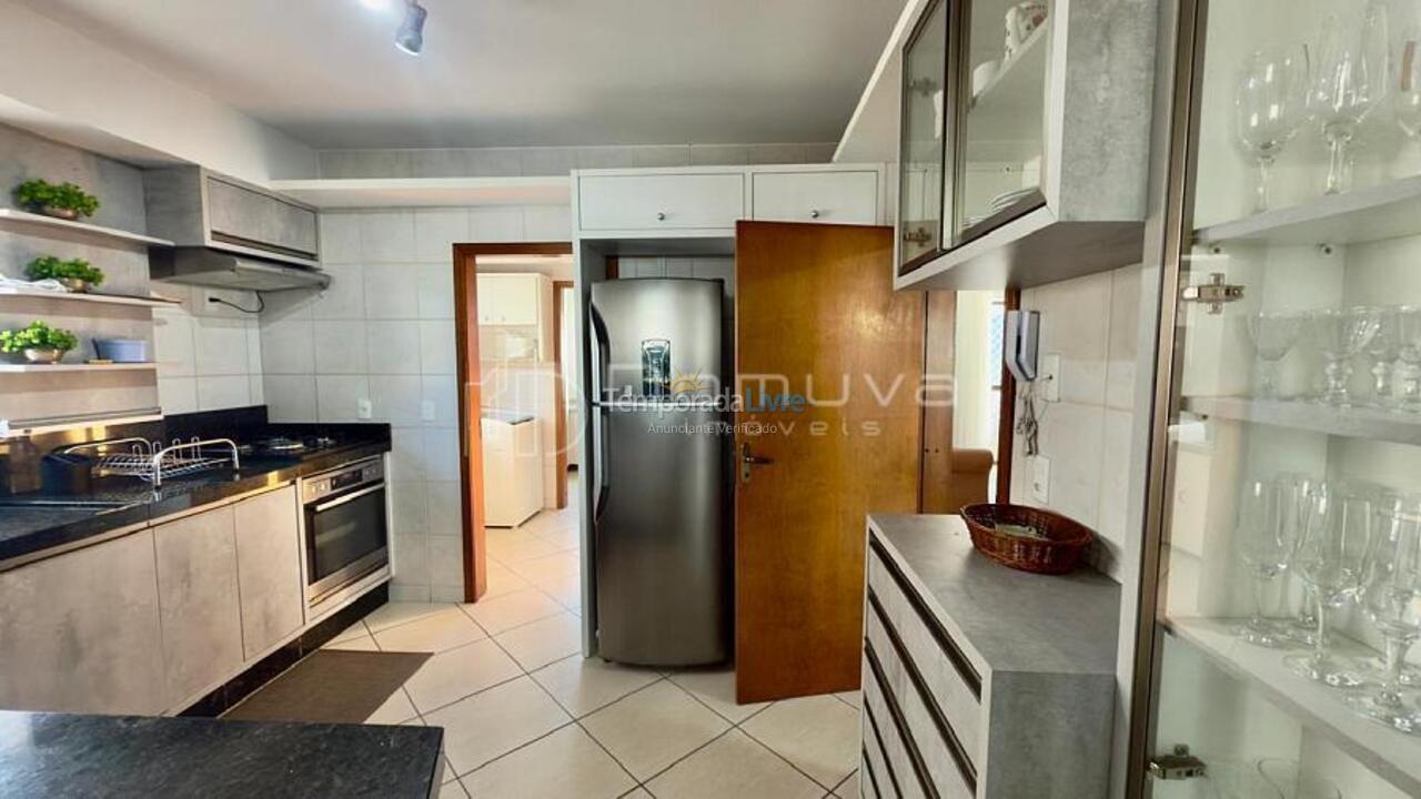 Apartamento para aluguel de temporada em Balneário Camboriú (Centro)