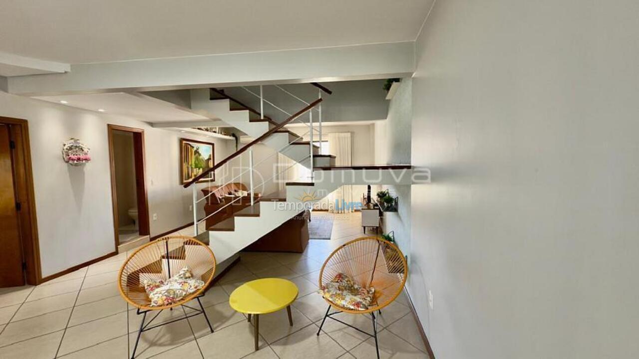 Apartamento para aluguel de temporada em Balneário Camboriú (Centro)