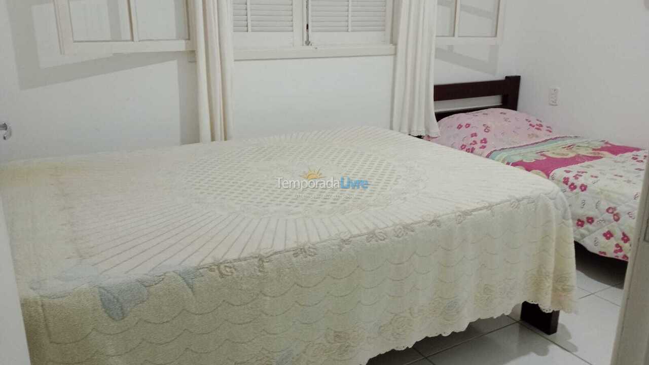 House for vacation rental in Ubatuba (Praia do Lázaro)