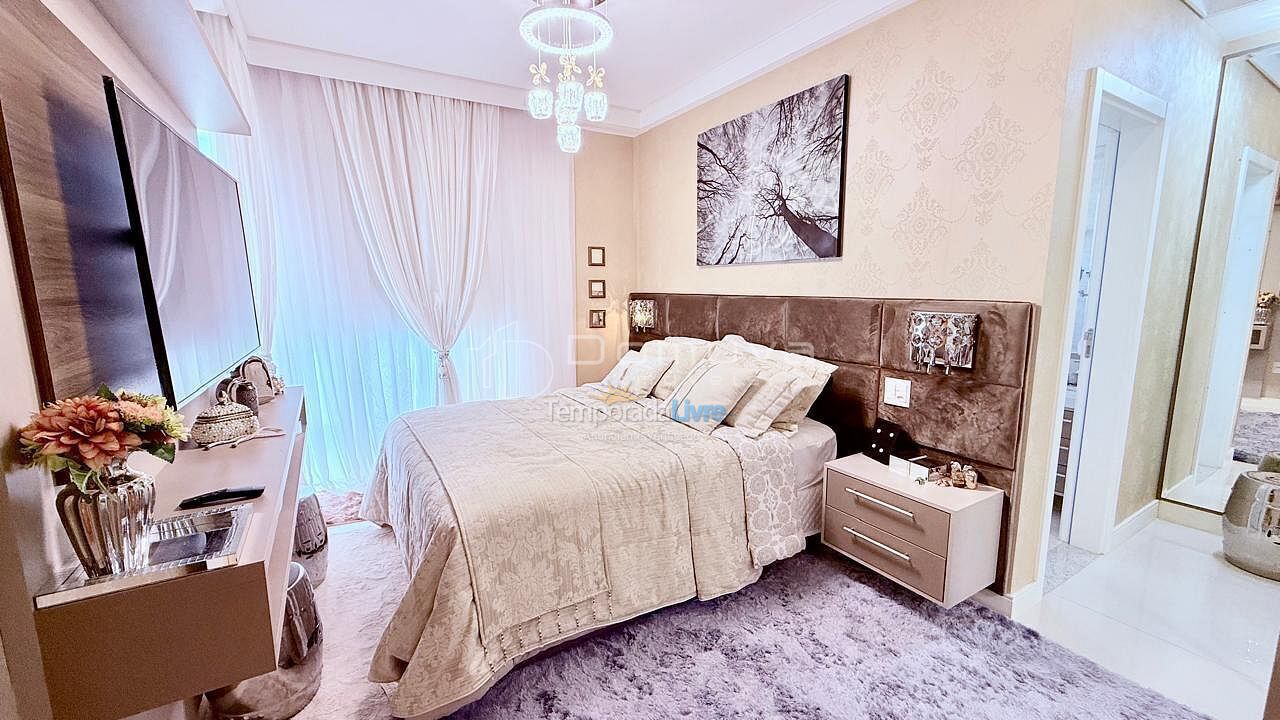 Apartamento para aluguel de temporada em Balneário Camboriú (Centro)