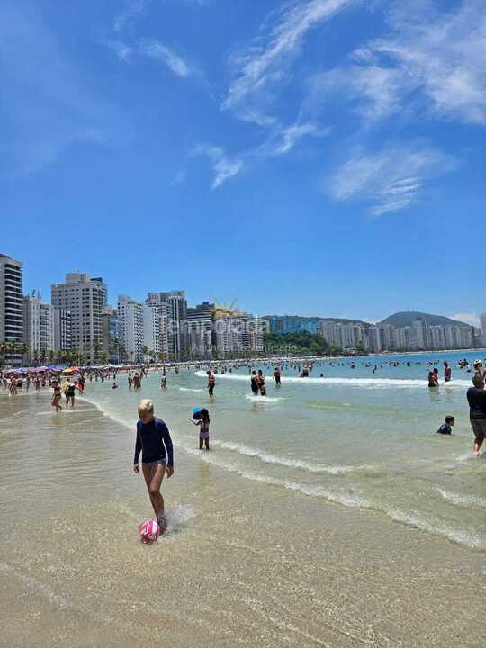 Apartamento para aluguel de temporada em Guarujá (Astúrias)
