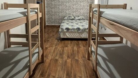 Casa con piscina - Cibratel 2