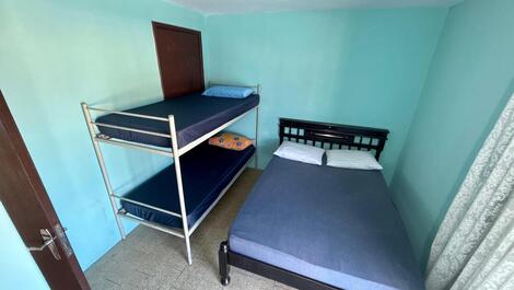 Casa no coração de Matinhos, vista p/ o mar, wifi, 30m da areia