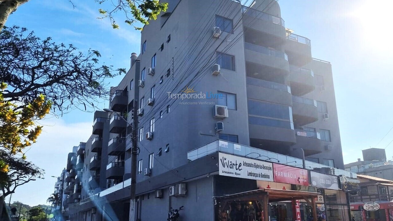 Apartamento para aluguel de temporada em Bombinhas (Praia de Bombinhas)