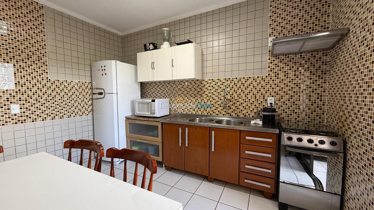 Apartamento para aluguel de temporada em Bombinhas (Praia de Bombinhas)