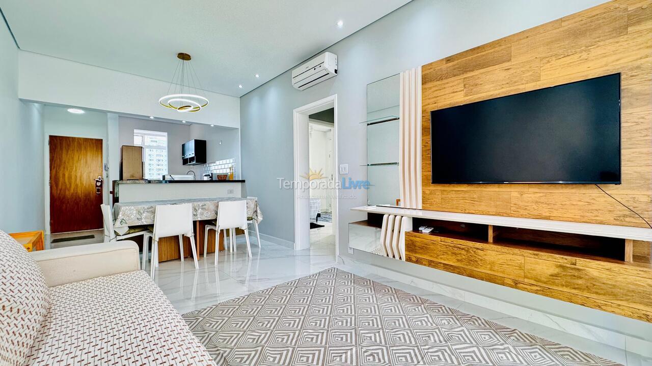 Apartamento para aluguel de temporada em Guarujá (Pitangueiras)