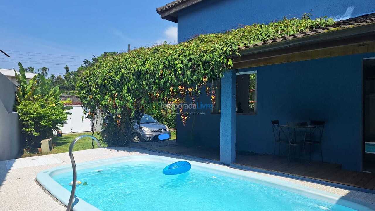 Casa para aluguel de temporada em Bertioga (Costa do Sol)