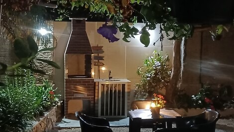 CASA, TRANQUILIDADE, ACONCHEGO E PRAIAS PARADISÍACAS